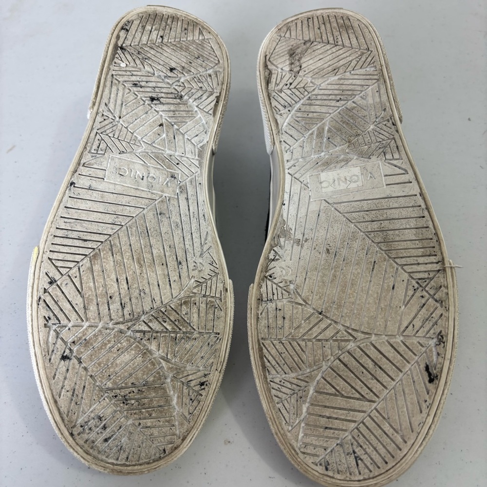 VIonic Black Canvas Slip-On Sneakers - Picture 4 of 6